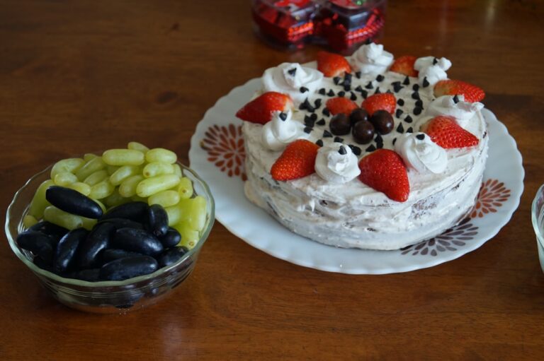 Szybkie ciasto z borówkami – idealny deser na lato