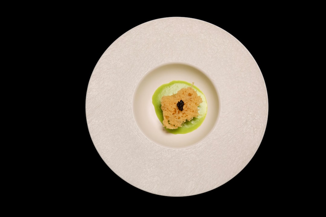 Aksamitna i sycąca. Oto Twój nowy ulubiony pomysł na szybką zupę krem!